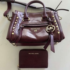 Michael Kors crossbody bag